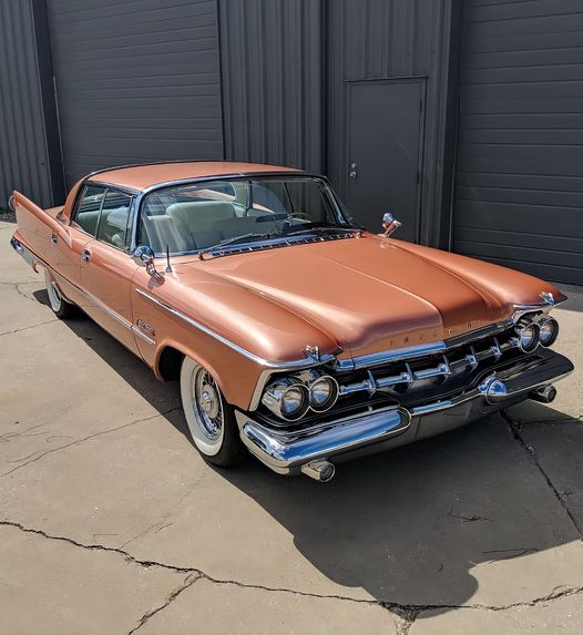 1959 Chrysler Imperial Sedan