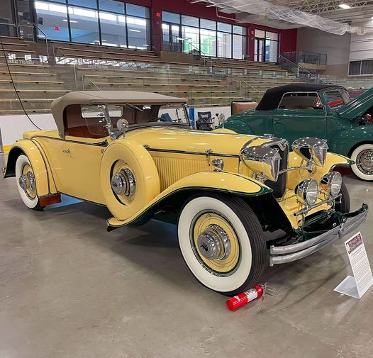 1930 Ruxton Model C Roadster. Quite a Beauty.