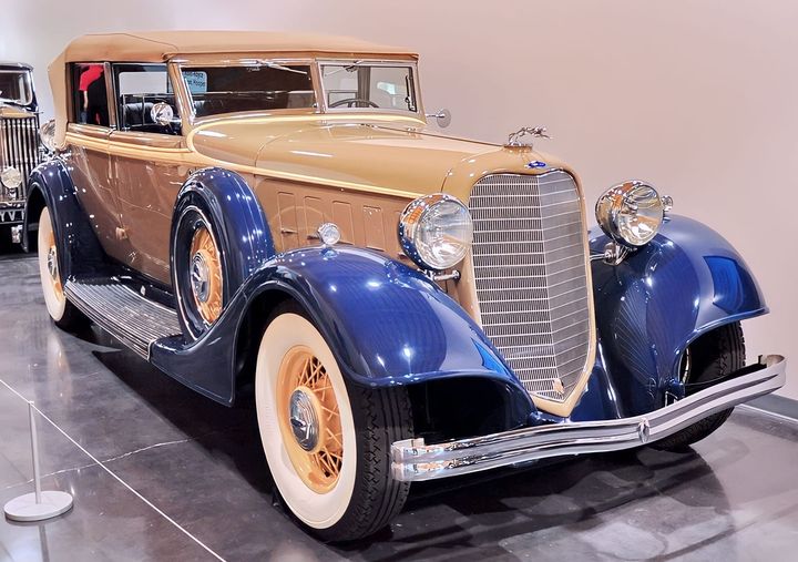 1934 Lincoln KB V-12 Convertible Sedan Designed by Raymond Dietrich