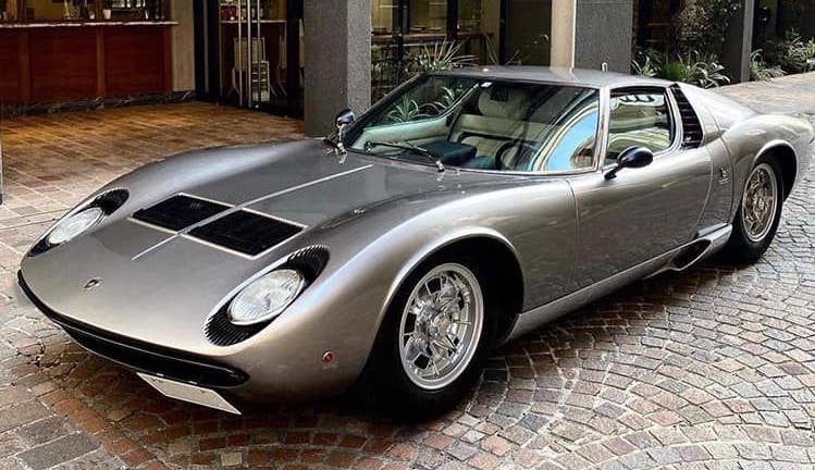 1966 Lamborghini Miura P400 Designed by Bertone!